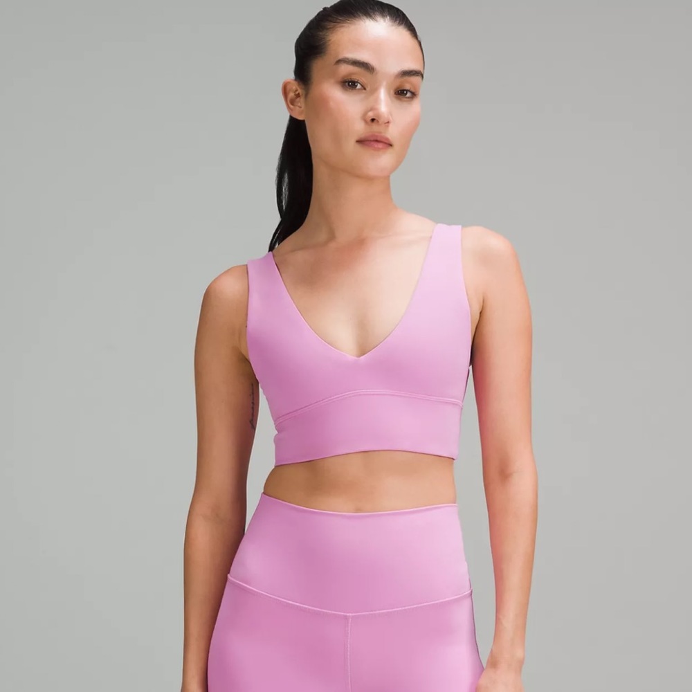 lululemon v-neck bra